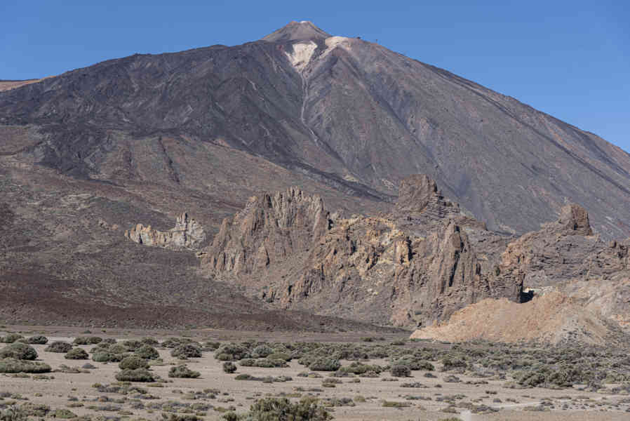 Tenerife 04 - parque nacional del Teide - volcán Teide.jpg